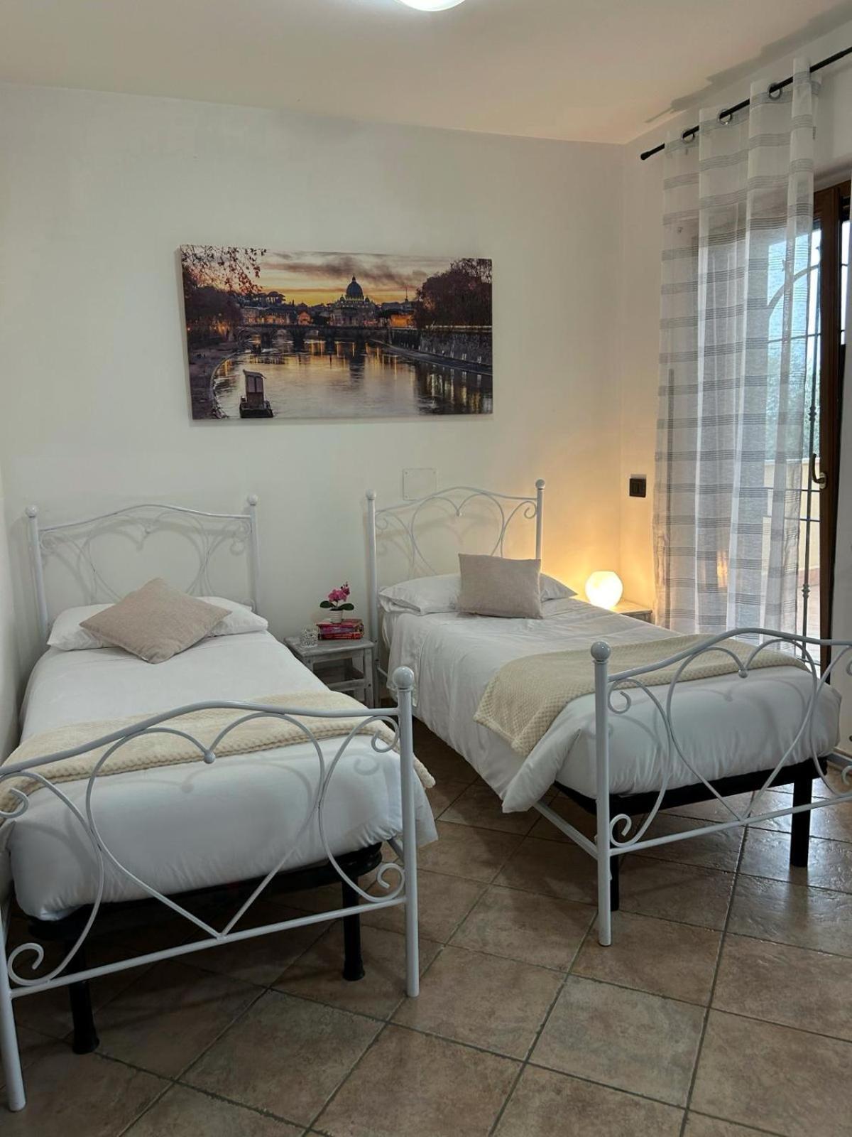 Appartement Miriale House Aeroporto Fiumicino Extérieur photo